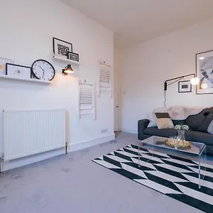  Apartment Stylish And Comfortable Centre United Kingdom
