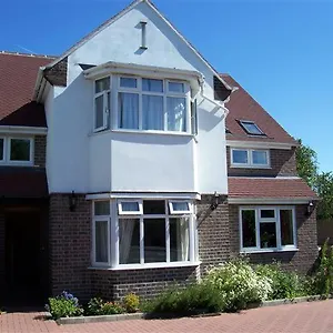 Alington House Bed & Breakfast CBG