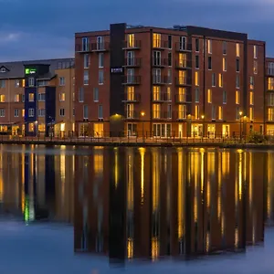 staybridge-suites-cardiff-an-ihg-hotel.cardiffhotelswales.com/